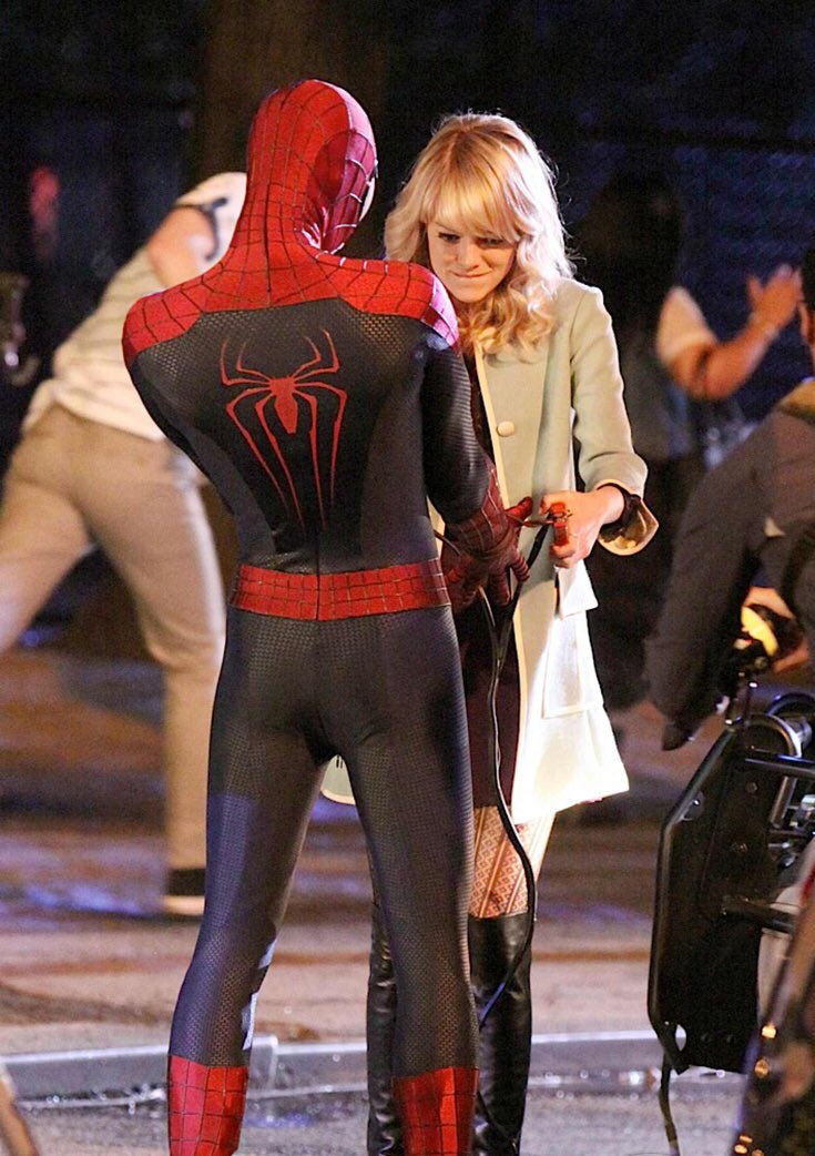 RT @Earth120703: Emma Stone and Andrew Garfield behind the scenes of The Amazing Spider-Man 2 https://t.co/TjzIbMuzRF