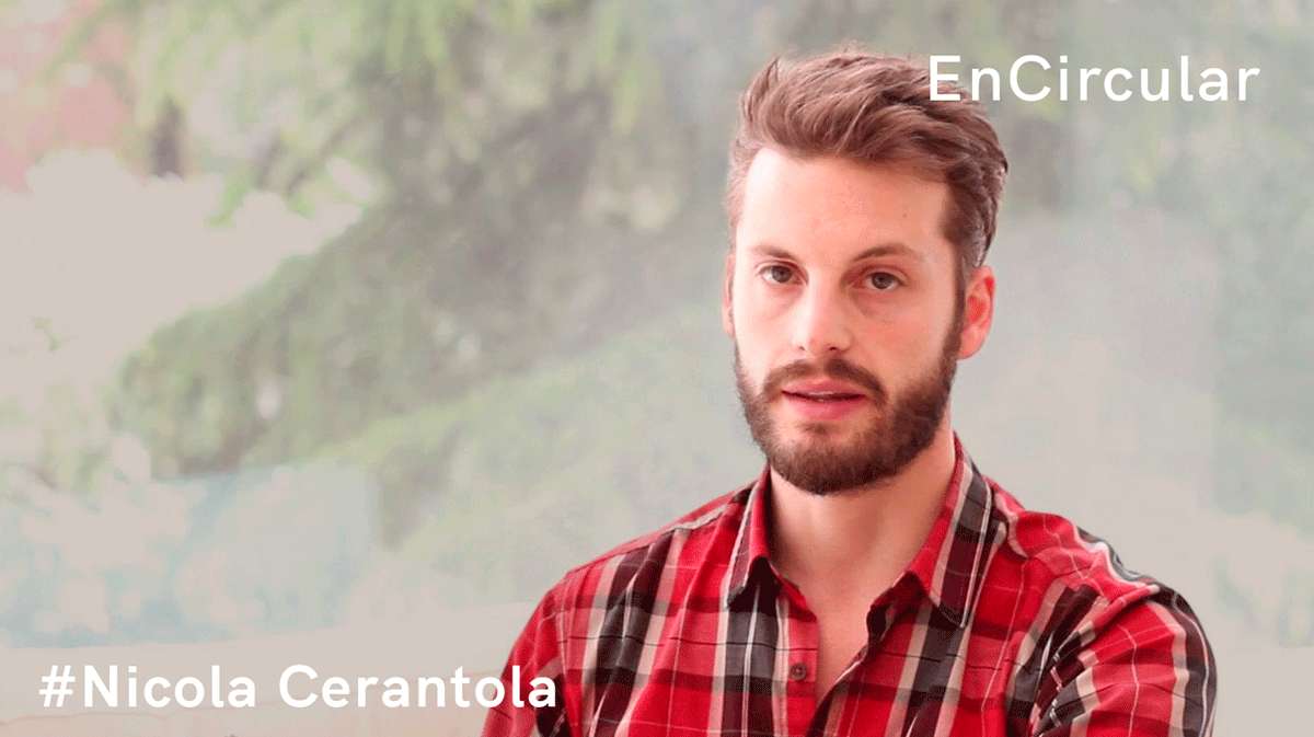 ADCV_com's tweet photo. "Los diseñadores tienen las herramientas y el conocimiento para ‘romper’ el sistema. El #diseño, junto a la #innovación, es el arma más potente para transformar el actual modelo", Nicola Cerantola, @Ecologing. 
🔎Su ponencia en #EconomíaEnCircularOpenWeek:
https://t.co/zw0nMR4fil https://t.co/31B5ITlCkg