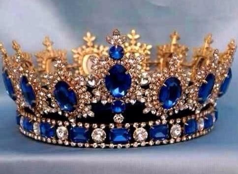 “this crown on this exovelvet” — a thread 