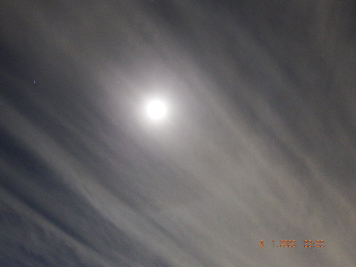 444Cin444's tweet image. Chems at night in Michigan moon sim