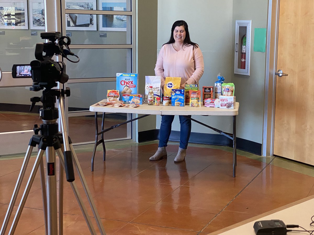 ladeltacrop's tweet photo. Filming Rice Education Videos for Ag Alley. #rice #eatrice #lsuag #riceusa @RiceFarming @Think_Rice https://t.co/b5I0h4NjHn