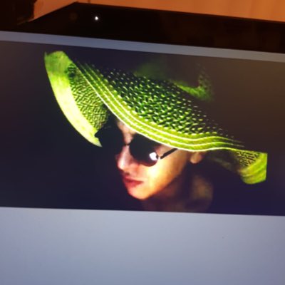 #YeniProfilResmi şapkayı soranlar olmuş ( 0 kişi ) arkadaşlar karanlık hayatımı ışıkla dolduran tek şey bu satılık değil no dm❌