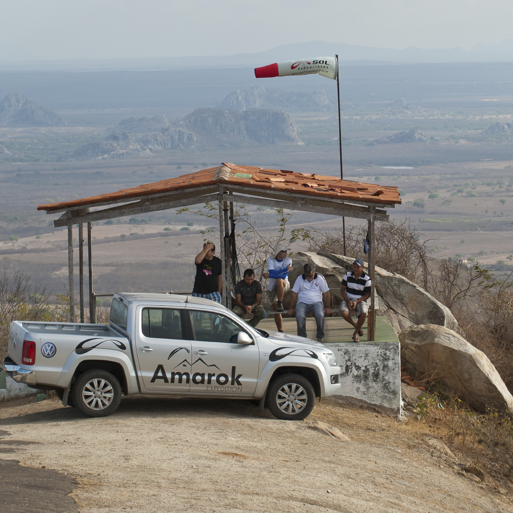 solparagliders's tweet photo. Expedição Amarok deixou um marco na história do voo livre  mundial.

#parapente #paragliders #paragliding #solparagliders #solsports #voolivre https://t.co/GJfbKHUYIU