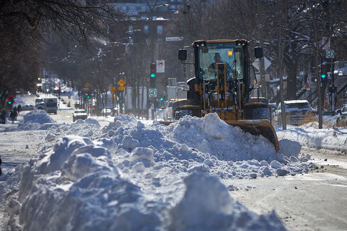 The amount of money, resources and people Montreal plows into snow removal would make a more modest city shrink with embarrassment. To its citizens, however, it is never enough.