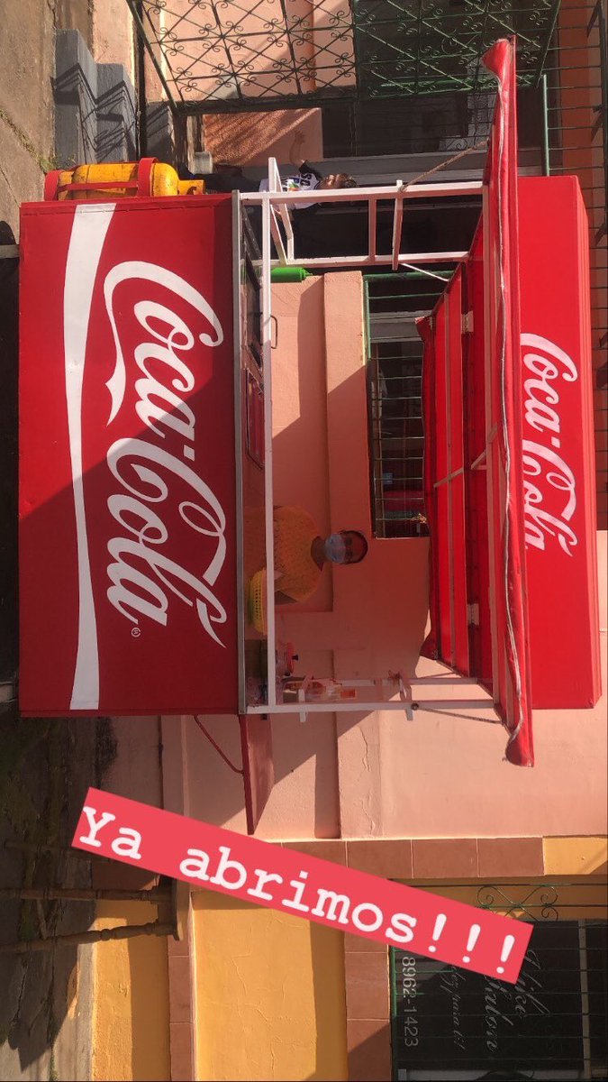 aleuriarte2001's tweet photo. Estoy empezando un emprendimiento, un carrito loco de comida rápida, con la mejor calidad  y excelente sabor. Ubicado del 2 portón de colegio Teresiano 1/2 cuadra al este. Me ayudarían mucho si le dan like y retweet. Gracias ❤️ https://t.co/yBMK0izi5b