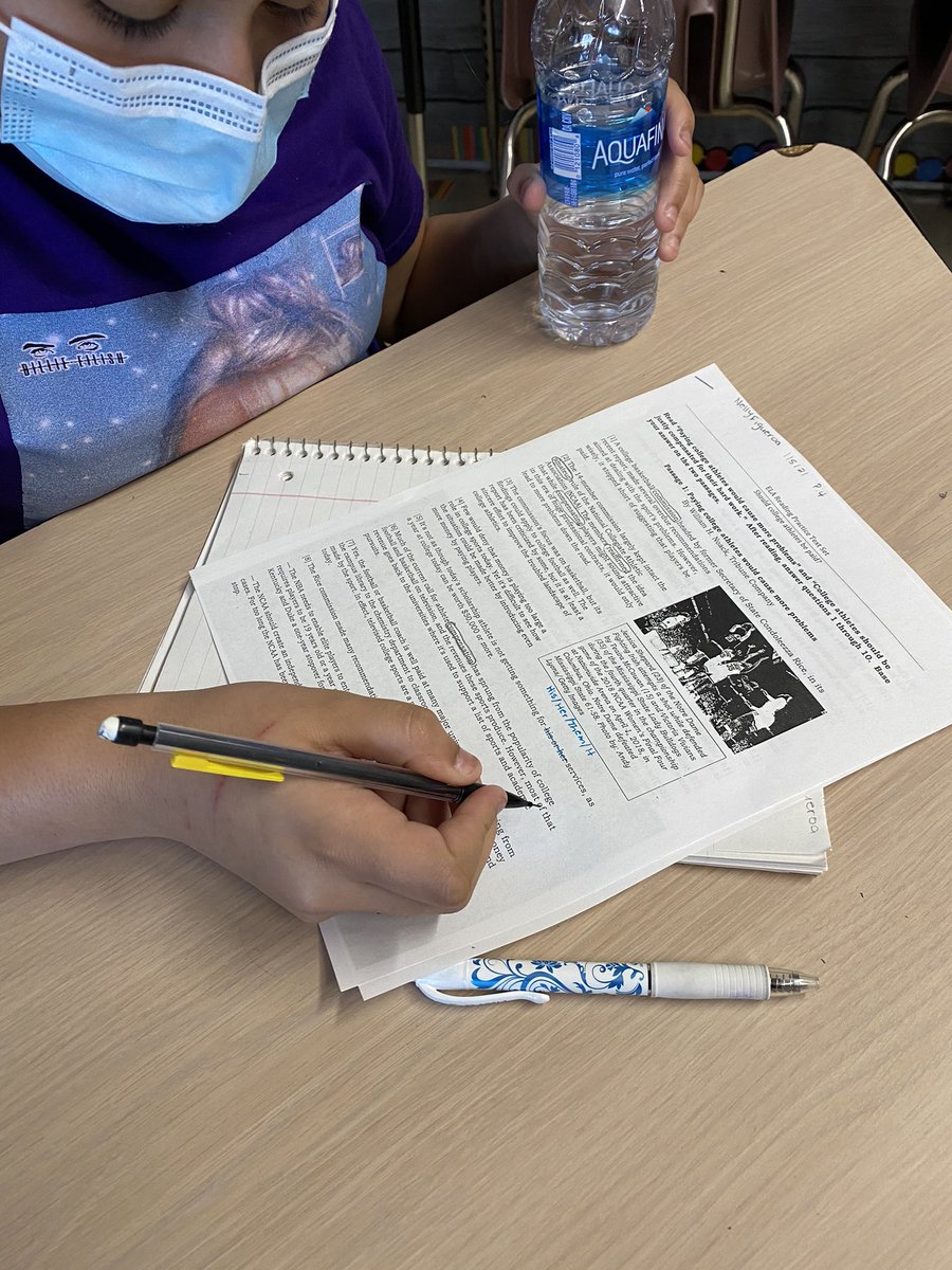ReadingRoxTPT's tweet photo. 7th grade reading students are reading the text set “Should College Athletes Be Paid?” and creating their own questions after reading. @HCPSMonroe @BarbaraFillhart @emorgan410 @HCPSRead @hcpsMS https://t.co/Lg4JxNclsm