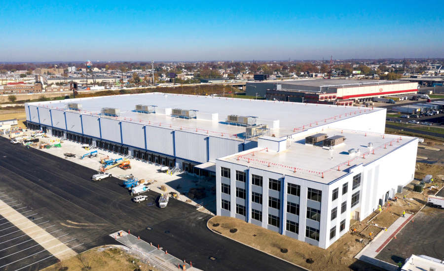 RandFF's tweet photo. .@BurrisLogistics is moving its #HonorFoods operation into a new $50 million temperature-controlled facility in Philadelphia.
#coldstorage #foodservicedistribution #warehouses #coldchain #logistics #philadelphia #phillyrealestate
https://t.co/HrzYhyjy54 https://t.co/95qJ6SHsib