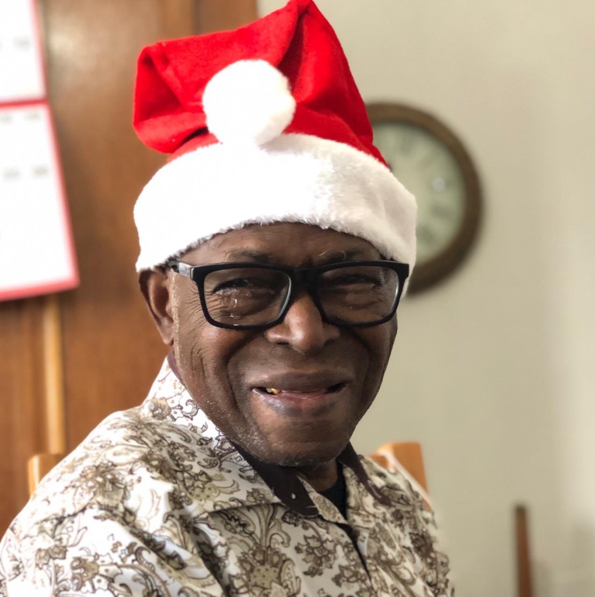 👏🏽 to <a href="/jacksons_lane/">Jacksons Lane</a> for lighting up Christmas day for dozens of elderly neighbours in North London, you made such a difference! 🎄 ✨ 🎄
Thank you to <a href="/Gills_Heritage/">Gills Heritage</a> for their generous food donation 🙌🏽  🙌🏽  🙌🏽