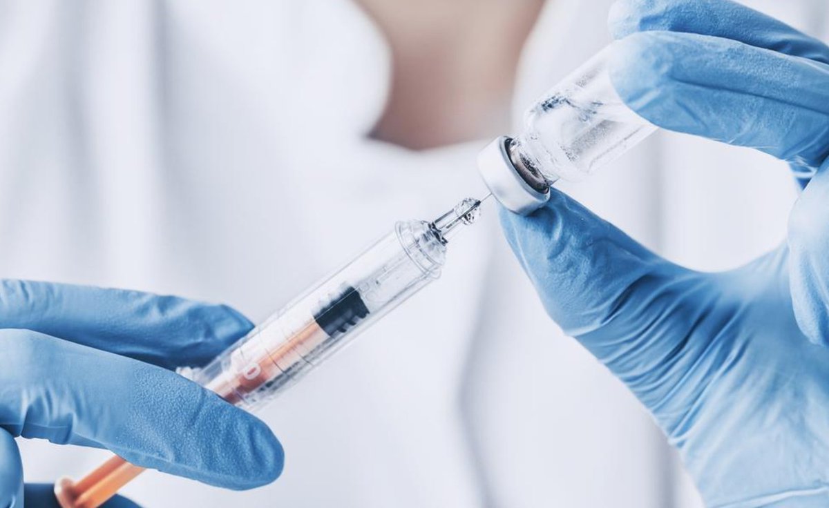 BfloBizFirst's tweet photo. What does New York state's vaccination plan look like? Here's a glimpse at what each phase entails.

READ MORE: https://t.co/sef0ev2Sq9

#COVID19 #healthcare #vaccinations #Buffalo #NewYork #WNY https://t.co/NUNsri49NI