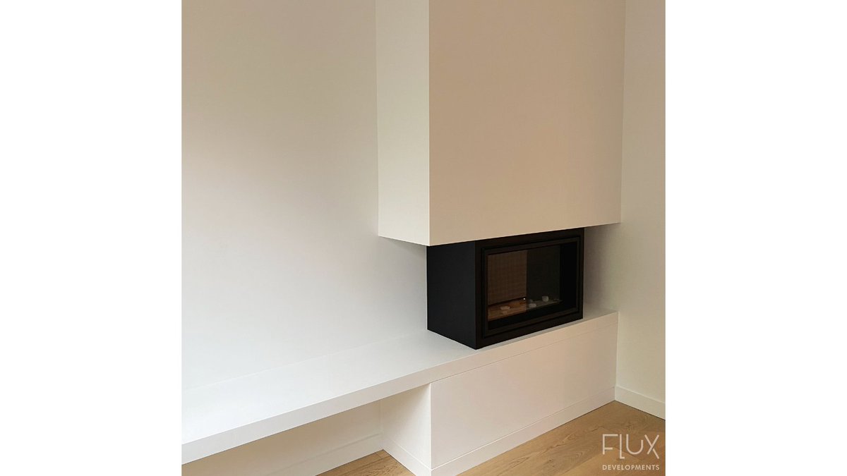 fluxdevca's tweet image. Starting the new year with warmth and light.

Project by: @fluxdevca 

#fluxdevca #builtformodernliving #homerenovation #moderndesign #contractor #renovation #designandbuild #torontohomebuilder #fireplace #interiordesign
