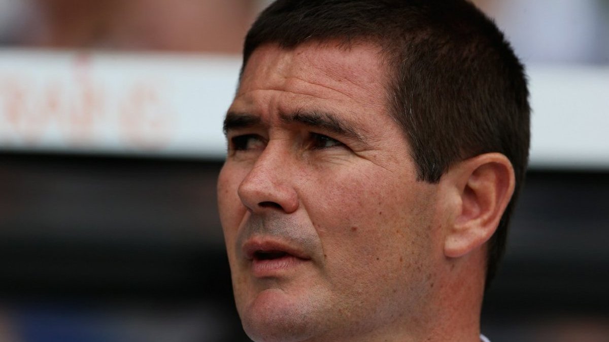 bet365's tweet photo. Mansfield Town before the appointment of Nigel Clough:
— 11 games
— 7 points

Mansfield Town since the appointment of Nigel Clough:
— 11 games
— 19 points

The Stags have gone from 22nd to just three points off the top half.

#MTFC | #Stags https://t.co/AWLeEzDPyO