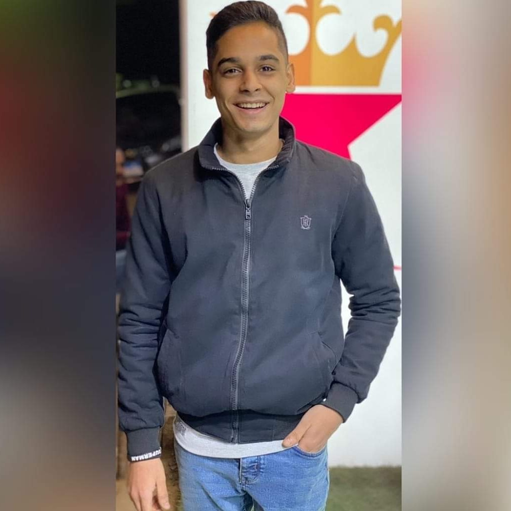 .كن بنفسكگ مكتفي.. وكن لنفسگك كل شئ👌