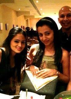 Eqa-MkEUYAgDhVJ?format=jpg&name=360x360