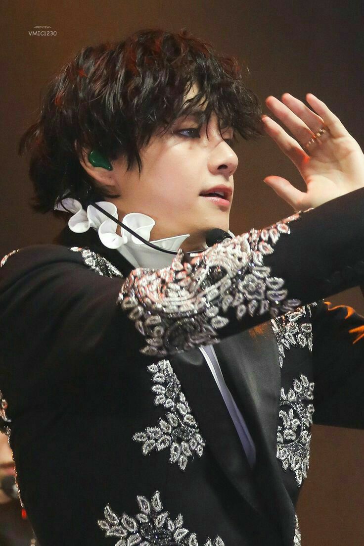 _gothic07's tweet photo. Happy Birthday Taehyung!!!!!! #HappyBirthdayTaehyung #BornHistoryMakerV https://t.co/Tlgs7cxoZS
