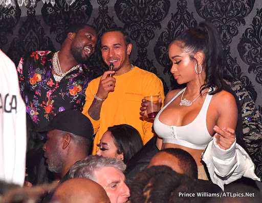 He had a REPEATED habit of linking up with Nickis enemies and exes!! If that isnt obsession then idk what is!!