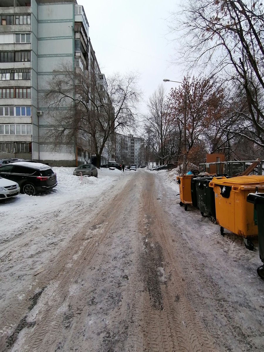 privo11's tweet photo. 29.12..20г. Прошла механизированная уборка по ул. Стара-Загора, 114; 116; 118 https://t.co/7A95JOfwhe