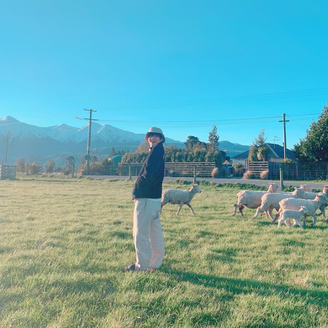warstacy_'s tweet photo. Happy birthday Taehyung🐯 We are purple you💜 #HappyBirthdayV #taehyungday #HAPPYVDAY_태형이의날들이밝게빛나길 https://t.co/i9AgL2nnQc