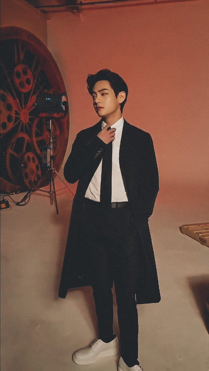 Narra36209072's tweet photo. #.HAPPYVDAY
#.SnowFlowerTaehyung
#.WinterPrinceTaehyung
#.BornHistoryMakerV
#.OurInnerHappinessV
#.OurSweetTaehyung
#.SupremeVocalistV
#.HealingComposerV
#.ProducerKingTaehyung
#.TooGoodToVTrue
#.UniversalTreasureV
#.HappyVirthdayBestie
#.PurpleBalloonsForV
#.VLoveYouEternally https://t.co/0WhAFSJLV8
