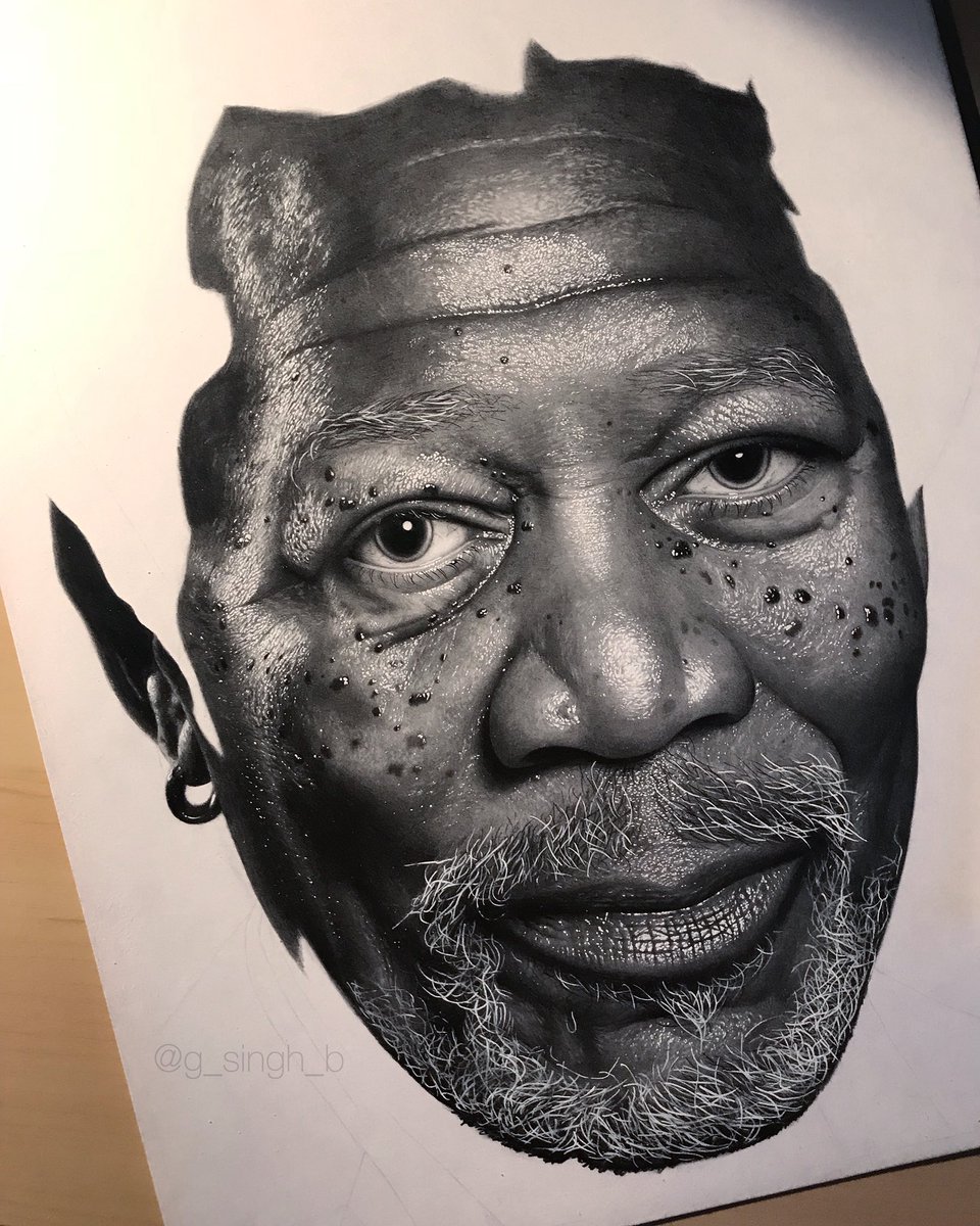 ibi_nanakwame's tweet photo. Calling out on all entrepreneurs and talented people out there. Absa bank is giving you the opportunity to share your amazing works with Africanacity and you could be featured in their mosaic. This an artwork of someone showing his talent #WeLoveAfricanacity https://t.co/AtknUID1zk