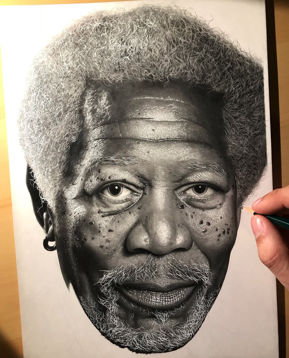 ibi_nanakwame's tweet photo. Calling out on all entrepreneurs and talented people out there. Absa bank is giving you the opportunity to share your amazing works with Africanacity and you could be featured in their mosaic. This an artwork of someone showing his talent #WeLoveAfricanacity https://t.co/AtknUID1zk