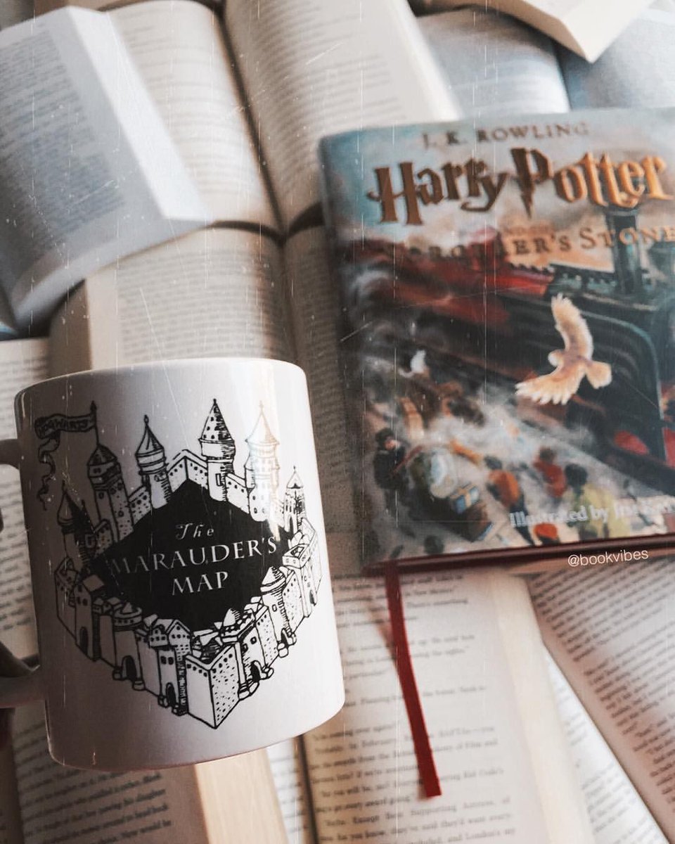 PotterContext's tweet photo. April https://t.co/3X4OdfDH2O