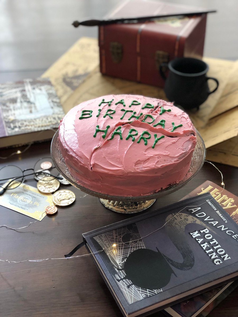 PotterContext's tweet photo. September https://t.co/lvWbHthO5p
