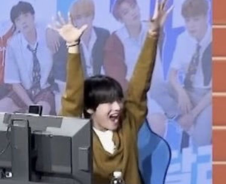 gaming tete is so precious