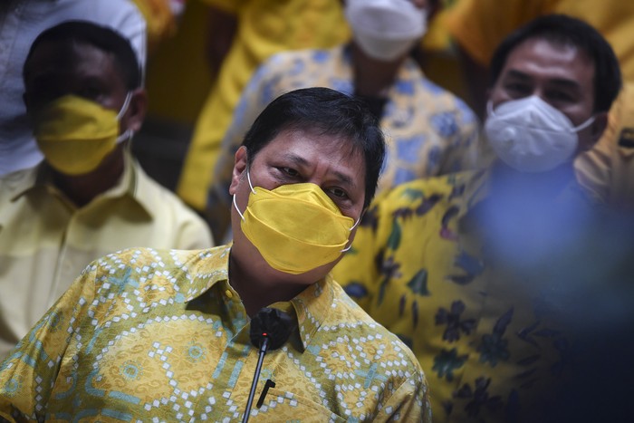 Copmi's tweet photo. 165 Petarung Golkar Menang Di 270 Daerah Pemilihan; 
https://t.co/GR61z00CFy
@lp3_mi @KPU_ID @bawaslu_RI @EvickB 
#lembagapemantaupemilupemudamusliminindonesia
#LP3MI #pilkadaserentak2020 https://t.co/qVMEU6Wgk7