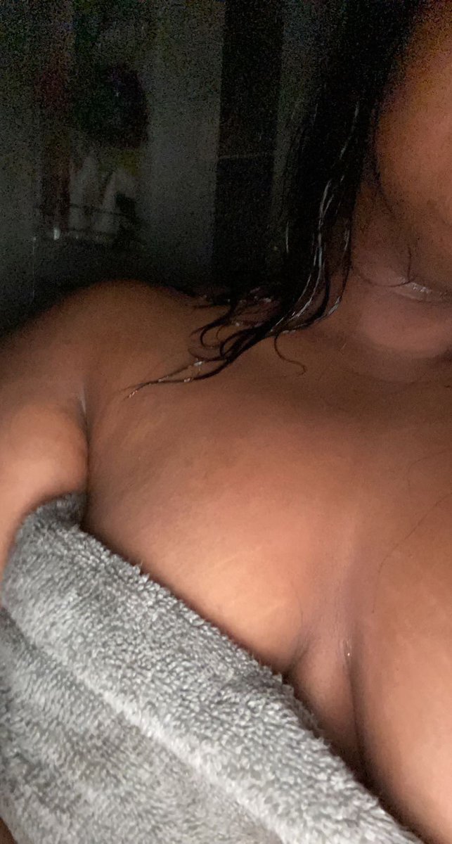ItsjustMJ's tweet photo. https://t.co/zmOFIfYKWd 

#bbwebony #bbwssbbw #bbwcontent #addicted #porn #onlyfans #onlyfanssouthafrica #onlyfansspotlight https://t.co/gWHiBRvHAK