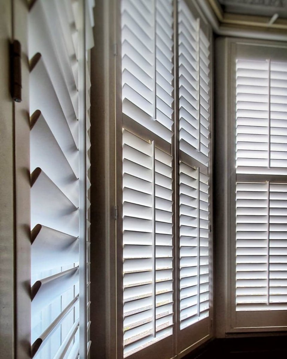 edinshutter's tweet image. Got #ShutterEnvy? Book your FREE contactless appointment today at edinburghshuttercompany.co.uk

#windowShutters #shutters #interiorDesign #interiors #windows #design #edinburghShutterCo