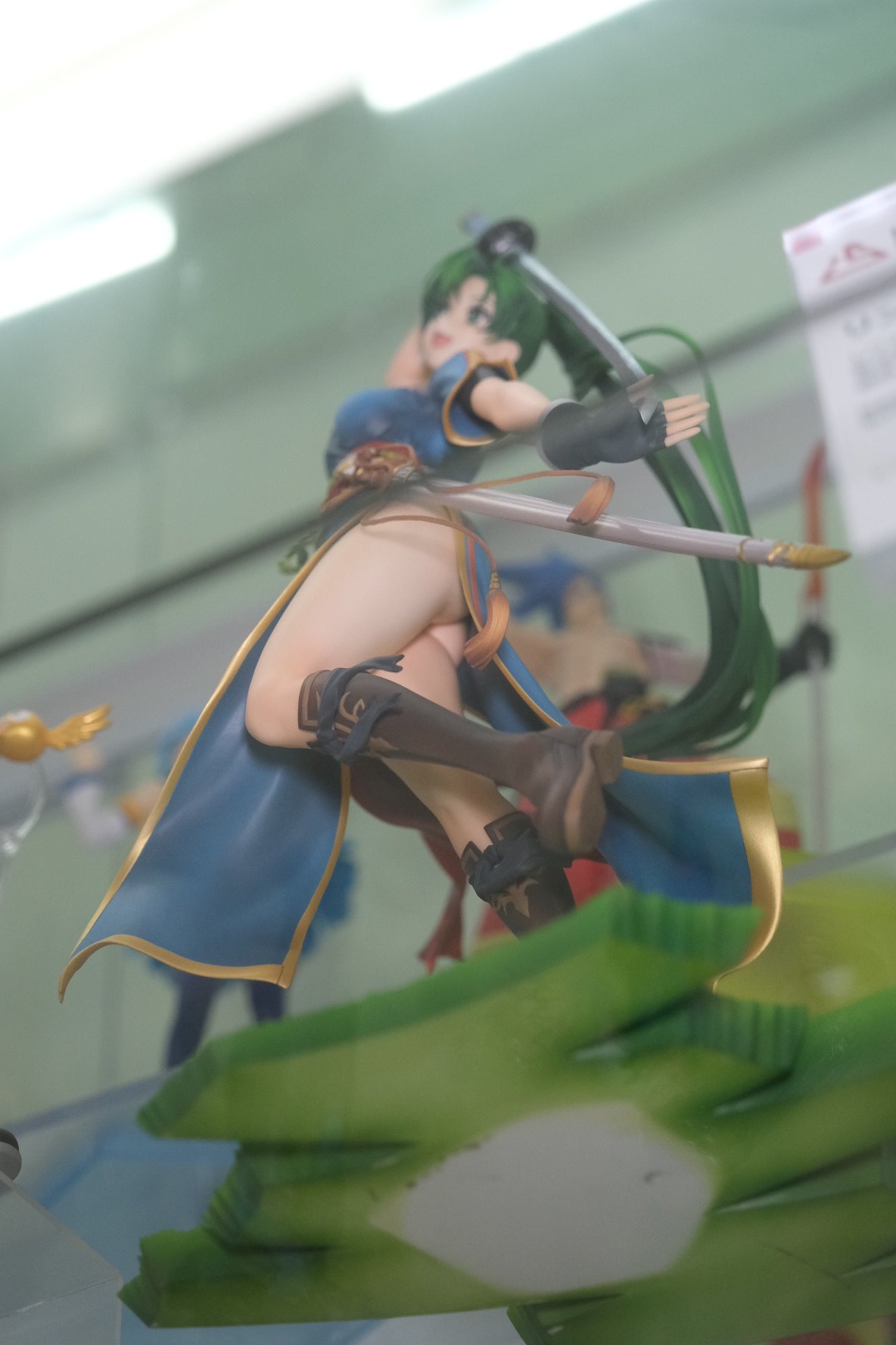 FE リン フィギュア