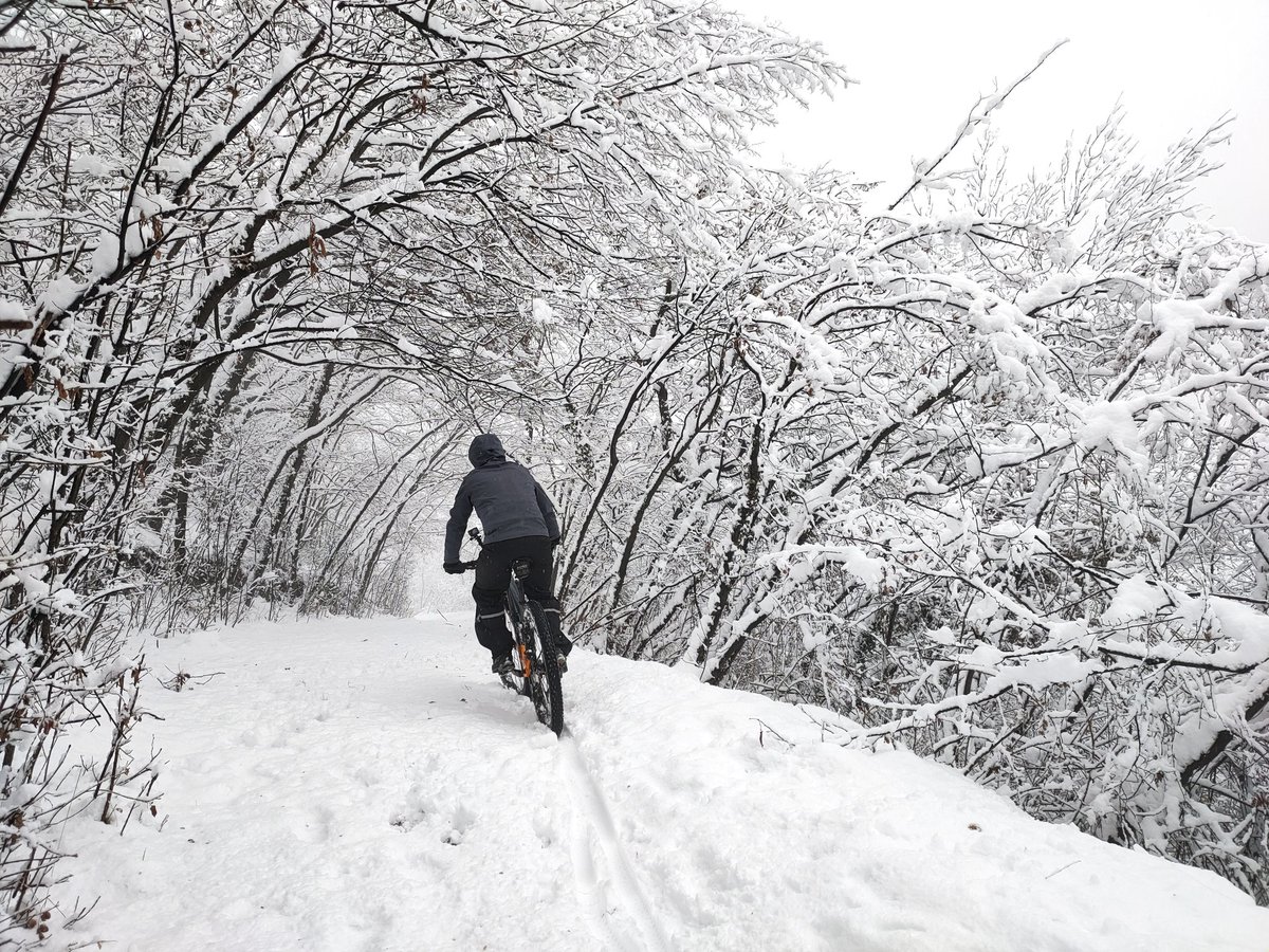 lifeintravelita's tweet photo. Ieri siamo andati in bianco❄️❄️❄️

#lifeintravel
@viaggioinbici https://t.co/dUiLhil5tt