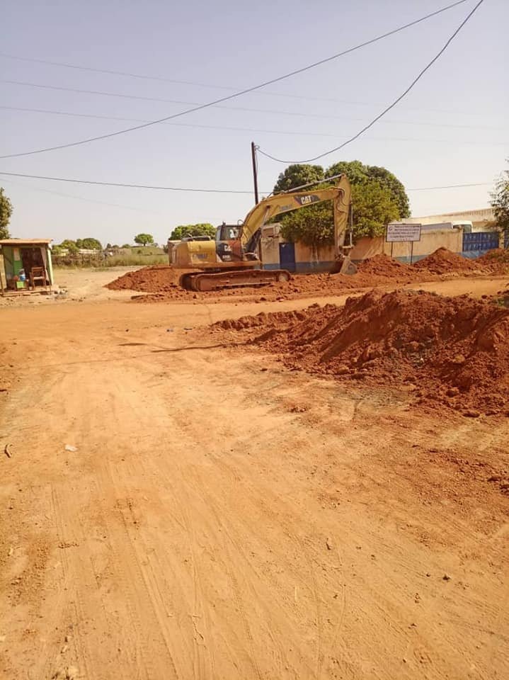 bambabakary's tweet photo. #Tingrela 778km au nord de la #CIV225
Une des contrées les plus reculées et les plus démunies de du pays, connait enfin un essor de développement avec le bitumage de ses voies. Les populations voient enfin un long rêve se réaliser.
@AOuattara_PRCI c'est Lui le Meilleur! https://t.co/oTxdZDriSJ