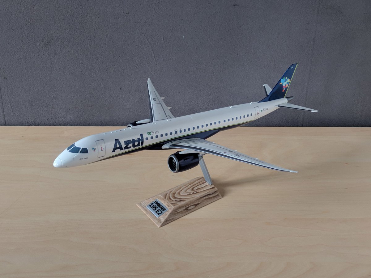 CLERX3D's tweet photo. My E195 E2 model just got a big update! ✈️✨
It now proudly features the Azul Airlines livery, a redesigned wing to body fairing, improved wings and much more!

Now available @Cults3D 
https://t.co/3FM9Skwb7v

#3dprinting #aviation #avgeek #scalemodel #scalemodelling #cults3d https://t.co/764Z1EvG1z