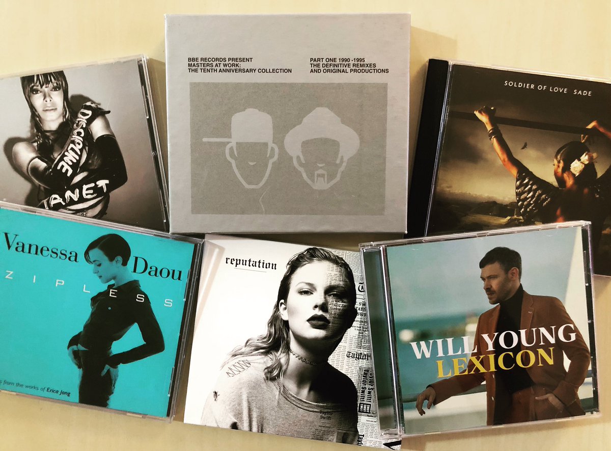 discowallflower's tweet photo. Tuesday. 💿
#JanetJackson
#MastersAtWork
#Sade
#VanessaDaou
#TaylorSwift
#WillYoung https://t.co/iFDQZnhaIl