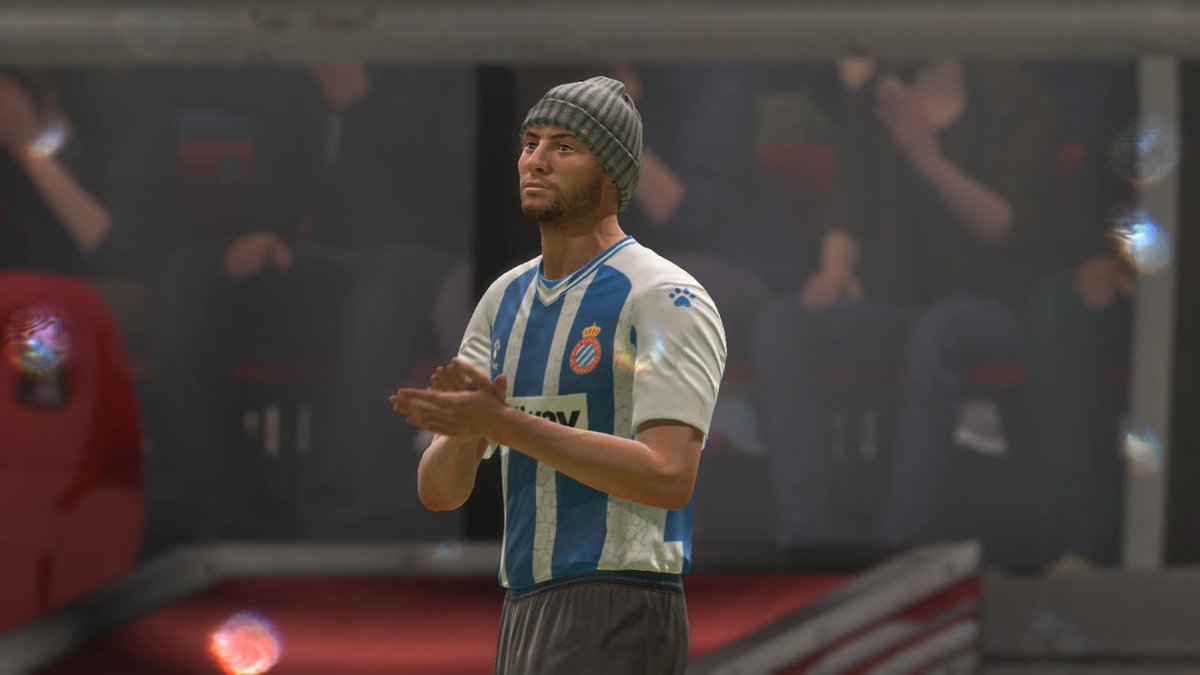 BeltrandGouveia's tweet photo. @EAFIFADirect Quando vcs vão ter a decência, responsabilidade e respeito aos jogadores de modo carreira e corrigir essa porcaria? @gamer_matheusx @zaro @DitaoBR27 @BitFut @osielcdb @Calosalvador @AndreHarryti @androliva_fifa @josuebp95 @eduletsplay @MuuhPro @EAFIFABR https://t.co/myWeKcE25J
