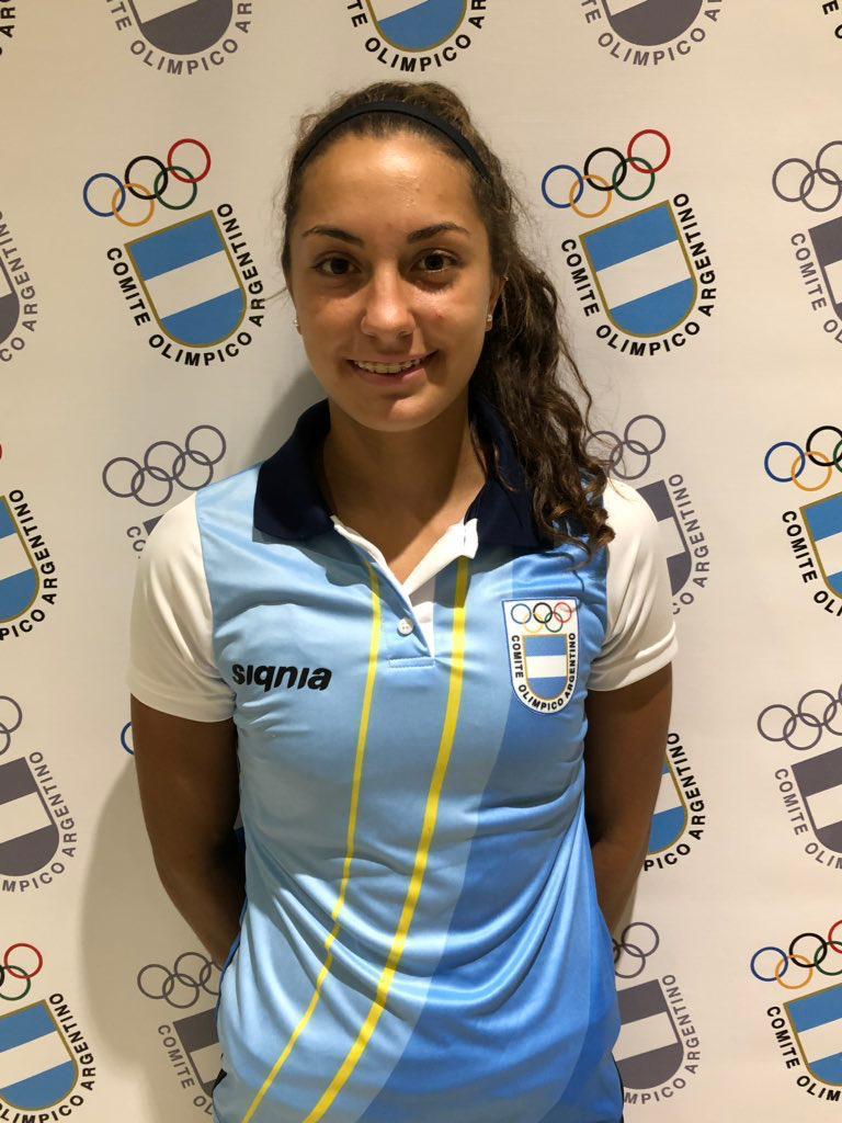 [ R E M O  CNZ ] ⚓️ 🇦🇷 

La remera Evelyn Silvestro fue confirmada para competir en la clasificación olímpica para buscar un lugar en los JJOO de Tokio.

👉 Detrás de este tremendo logro conseguido hay mucha dedicación, ansías de superación y disciplina deportiva 👈

🔴⚓️🔵