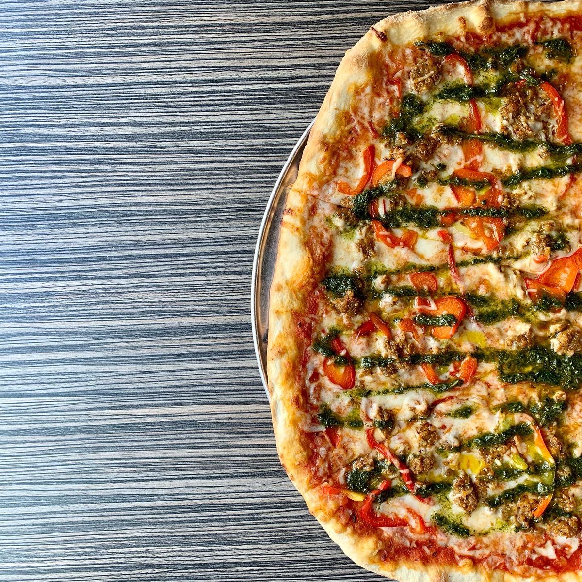 piepushers's tweet photo. special pies - by the slice, half pies, & whole pies!! #winterkale #cornycilantro #theitaliandrizzler #brisketnsmashers https://t.co/OtmLE5NJnj