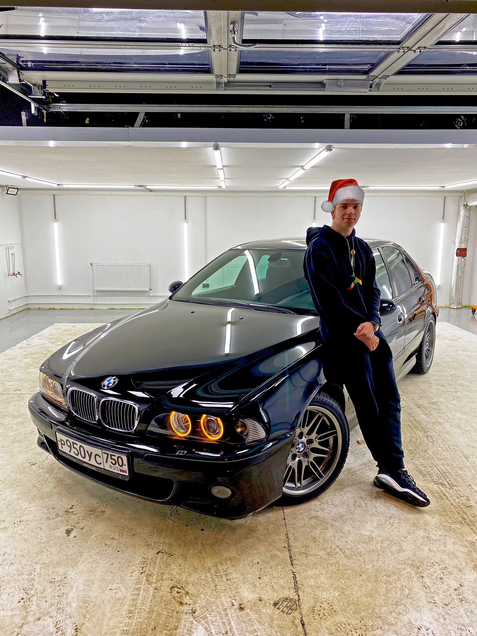 Robert Shwartzman On Twitter This Was My Dad S Car It Was His Favorite Car A Car He Had Since I Was 4 Years Old It Feels Like Yesterday When He Would Be