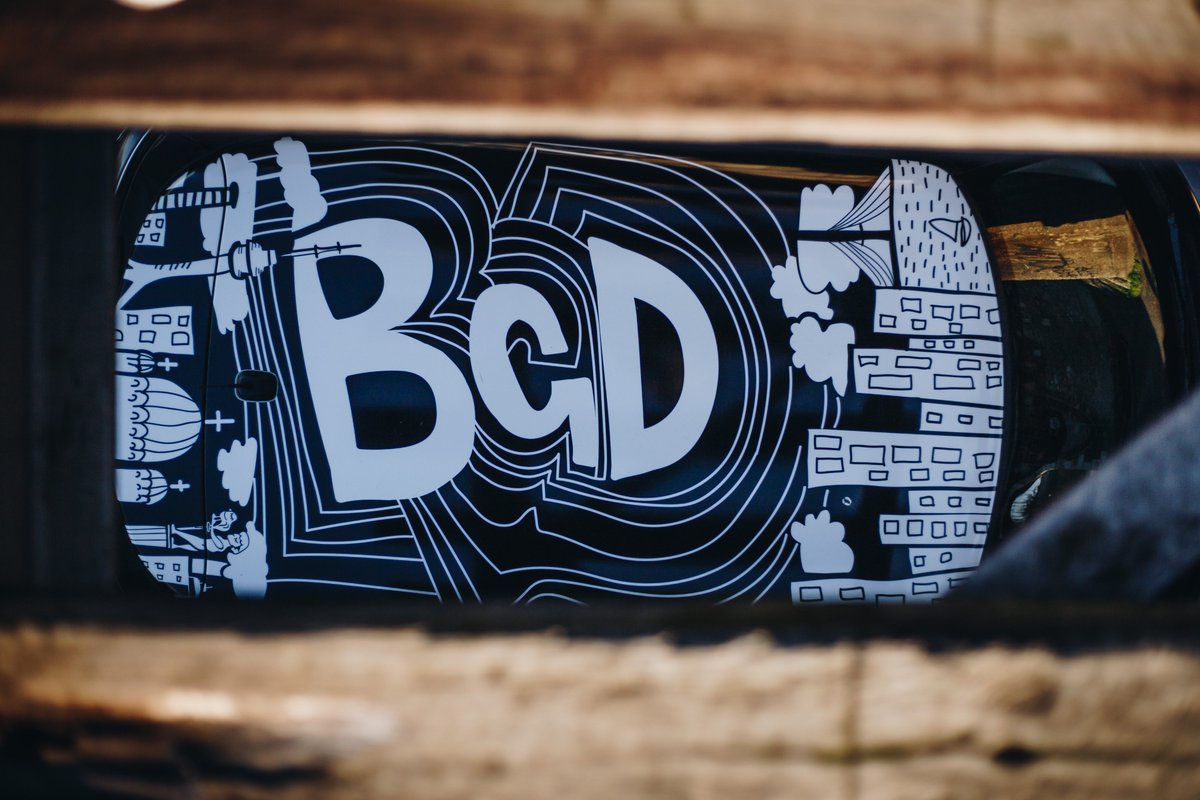 Predstavljamo vam MINI x Škrabac Art Edition! Jedinstveno dizajnirani MINI hatch modeli insprisani Beogradom i urbanim načinom života nastali u saradnji sa brendom Škrabac.
Saznajte više: bit.ly/37WDkuL