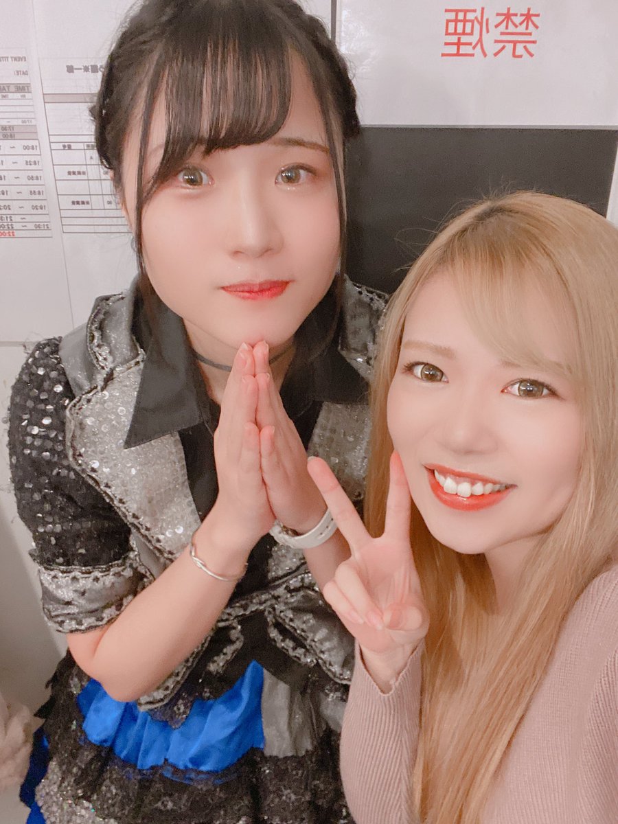Nozomi_lore's tweet photo. リスタートちゃん解散ライブお疲れ様😌💭
スタフラ可愛かった〜🌟🌟 https://t.co/HT6hl6f0dv