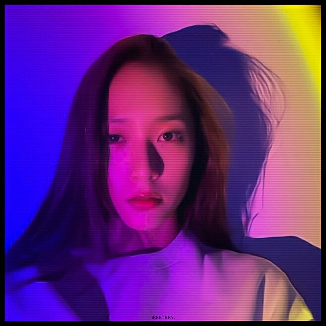 krystclass's tweet photo. edited by berrykry1994 https://t.co/4yE6sIjXPq