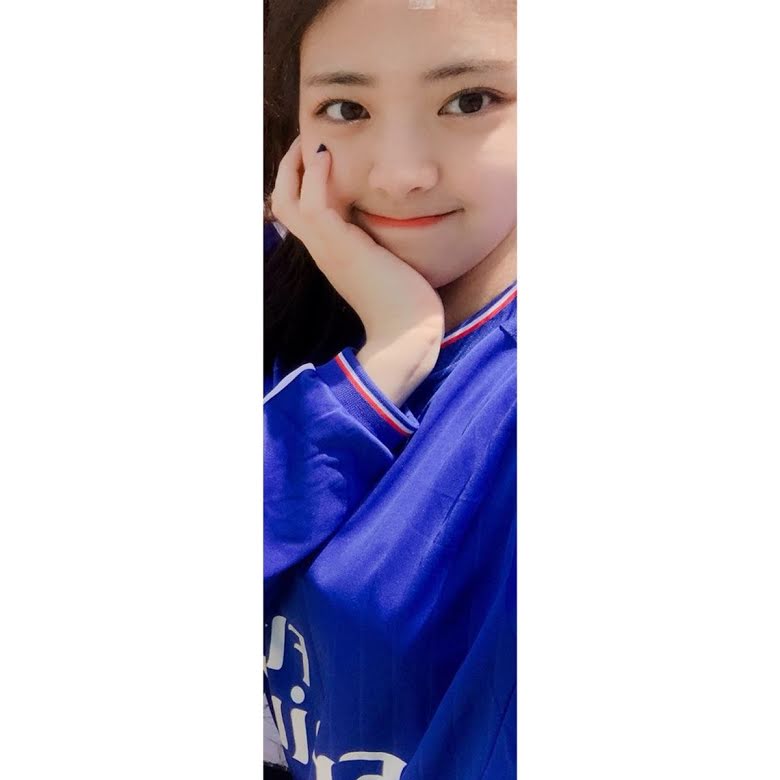 foryunaitzy's tweet photo. YUNA PREDEBUT https://t.co/JLwXZ0pZSK