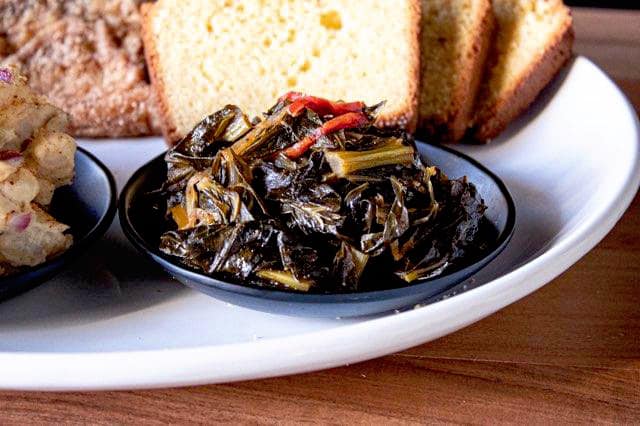 Our New Year’s Eve Fish Fry sides can be purchased à la carte. We have pint and quart sizes of our Potato Salad, Black-Eyed Peas, and Braised Greens. ORDERS MUST BE IN TODAY BY 6pm. Visit H3irloom.com/nyfishfry  to place an order.

#bmoreeats #Baltimore #Baltimorefood