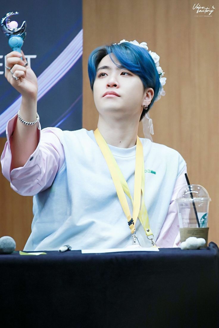 who in got7 but it's actually choi youngjae; a lovely thread  #GOT7    #갓세븐