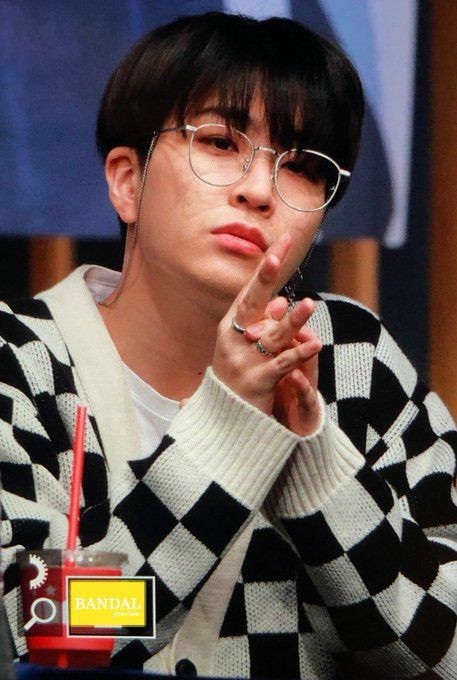 who in got7 but it's actually choi youngjae; a lovely thread  #GOT7    #갓세븐