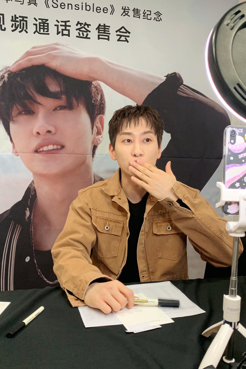 haekjoyce's tweet photo. 201229 一直娱 #Eunhyuk #은혁 https://t.co/KLEoElUqOb