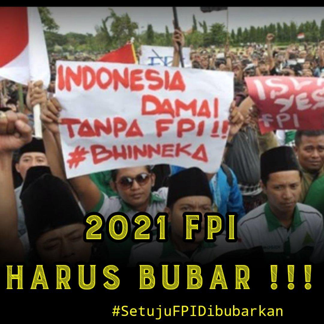 NanindyaM's tweet photo. Pemimpin FPI aja mesum gitu, anak buahnya suka banget dgn kekerasan..apalagi yang bisa kita harapkan tuk jadi suri tuladan bagi anak cucu saya??

#MasyarakatSetujuFPIBubar https://t.co/OoJU7thJF4