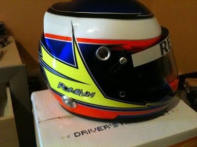 2009O mais raro de encontrar, ele estreou esse capacete em Valência, para o GP da Europa.