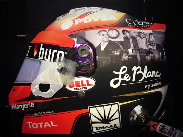 2014 - EUA Romain Grosjean fez uma homenagem ao ator "Matt LeBlanc", da série "Friends". O capacete faz referência a uma série do ator chamada "Episodes".Também fez uma homenagem à Margerie, dono da Total que morreu em um acidente aéreo.